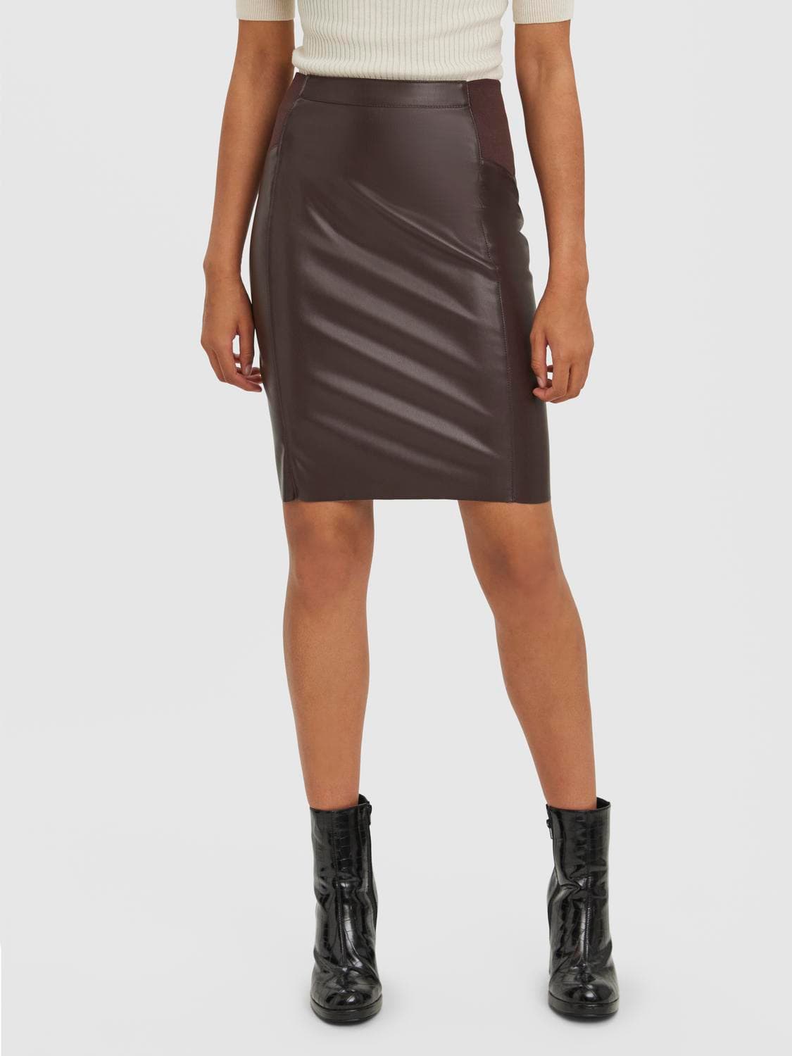 Vmbuttersia Hw Coated Skirt Noos - Vero Moda