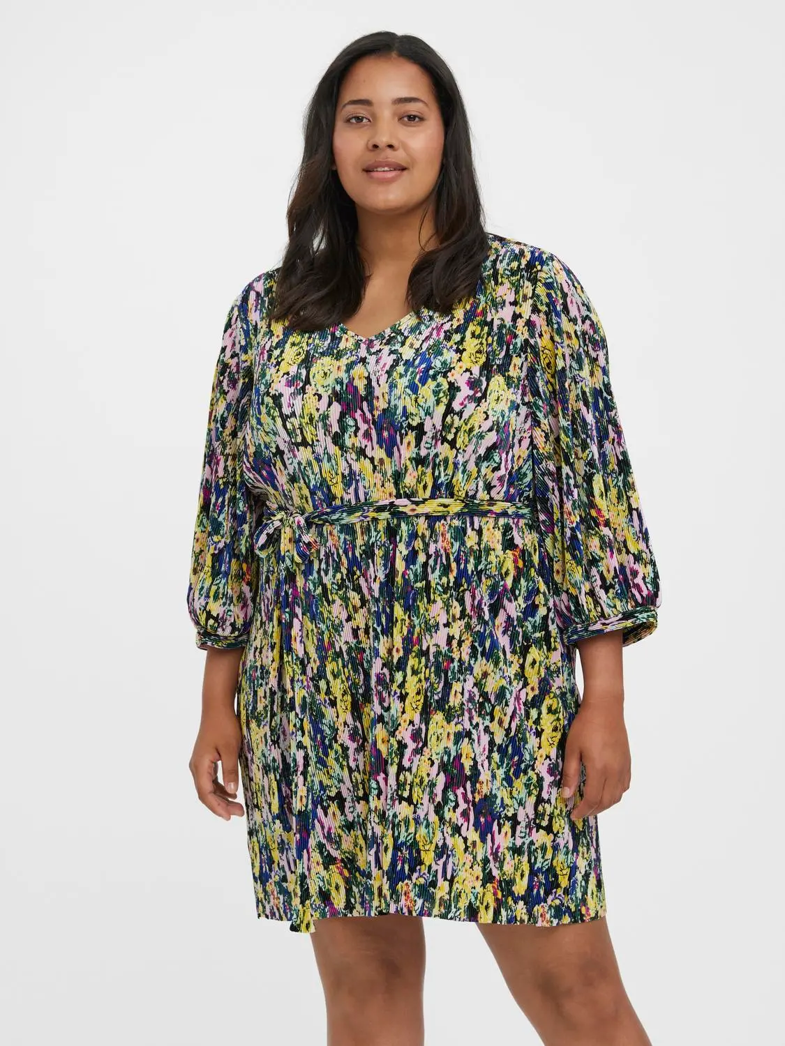 Josy Plissé Kjóll Curve - Vero Moda