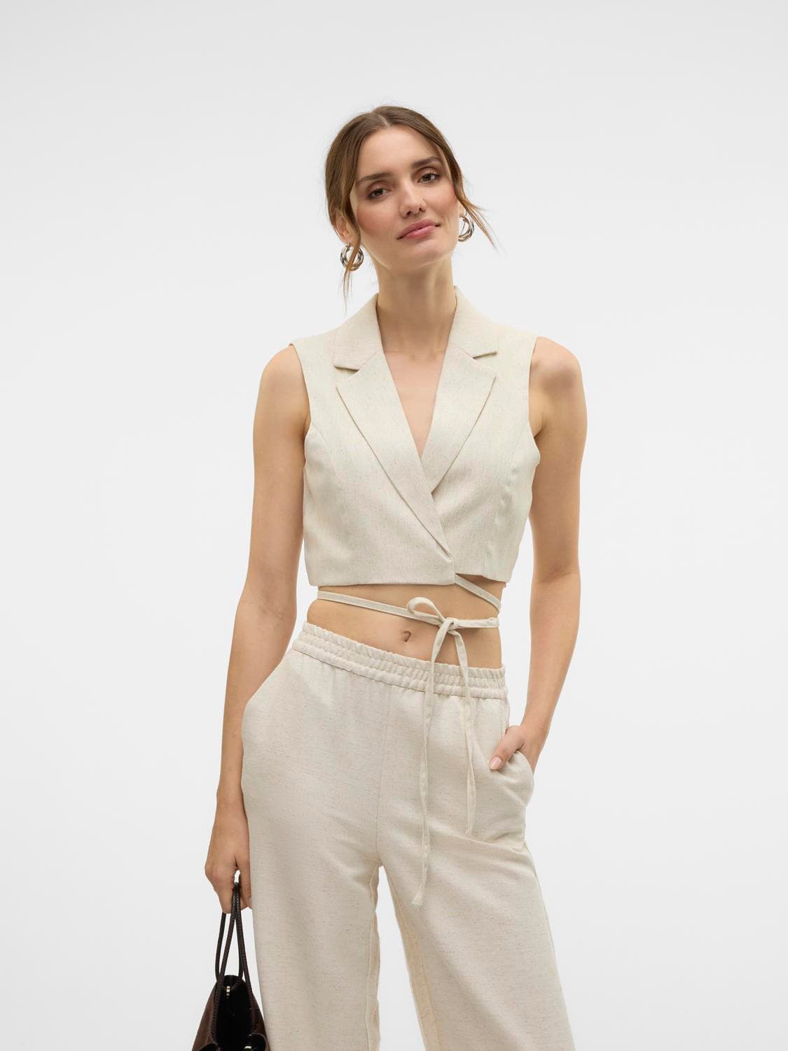 Vmsoffie Sl Crop String Vest - Vero Moda