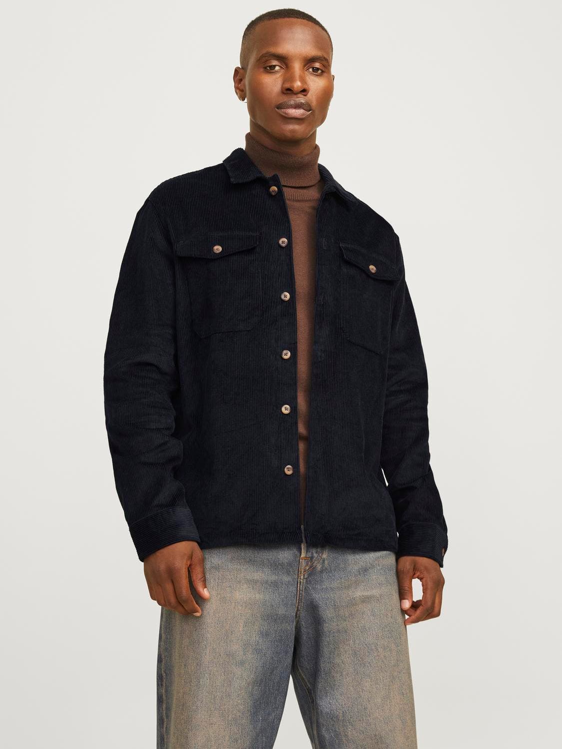 Jjeeddie Corduroy Overshirt Ls Sn - Jack & Jones
