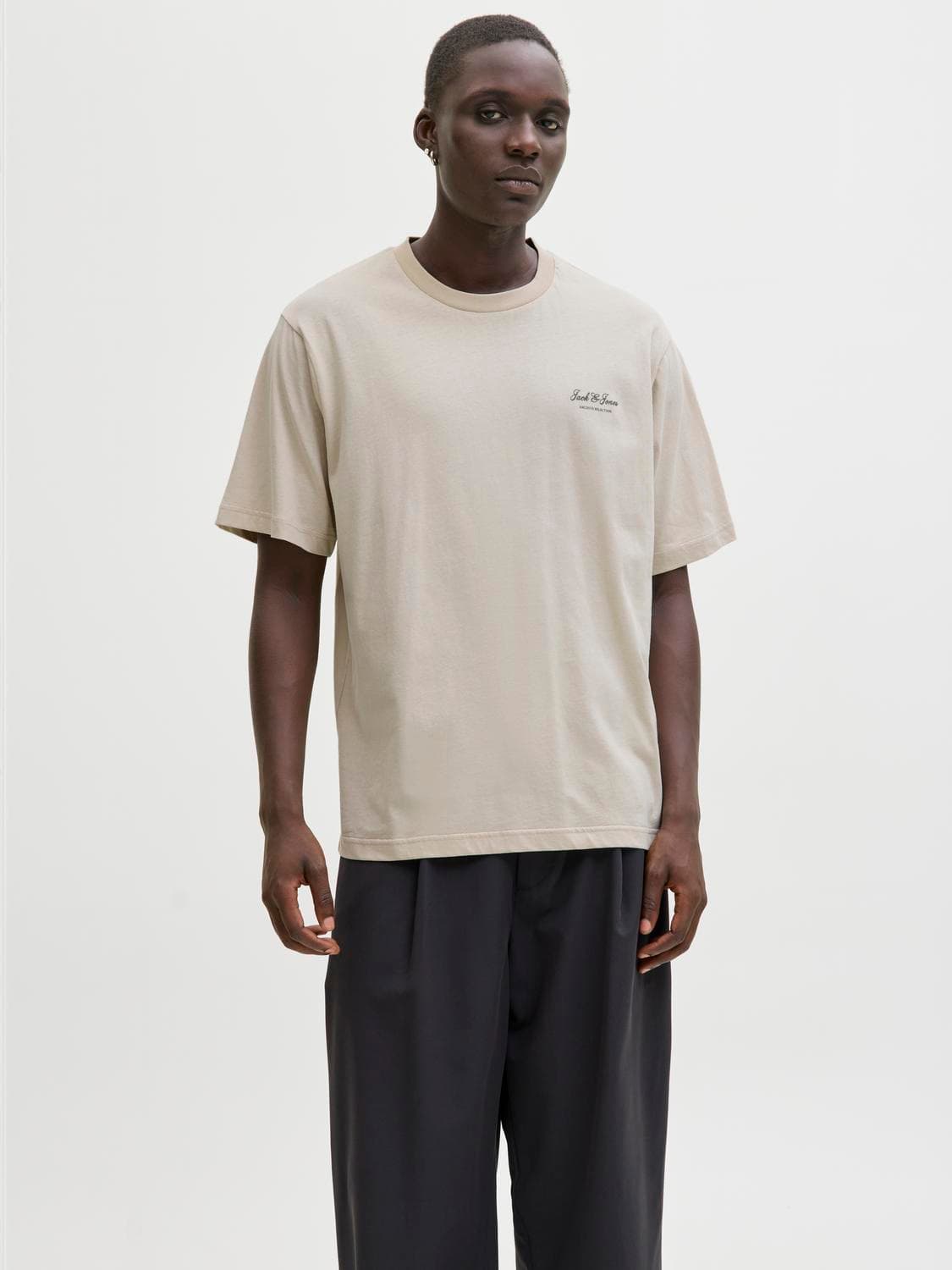 Jjearchive Graphic Tee Ss O-Neck Noos - Jack & Jones