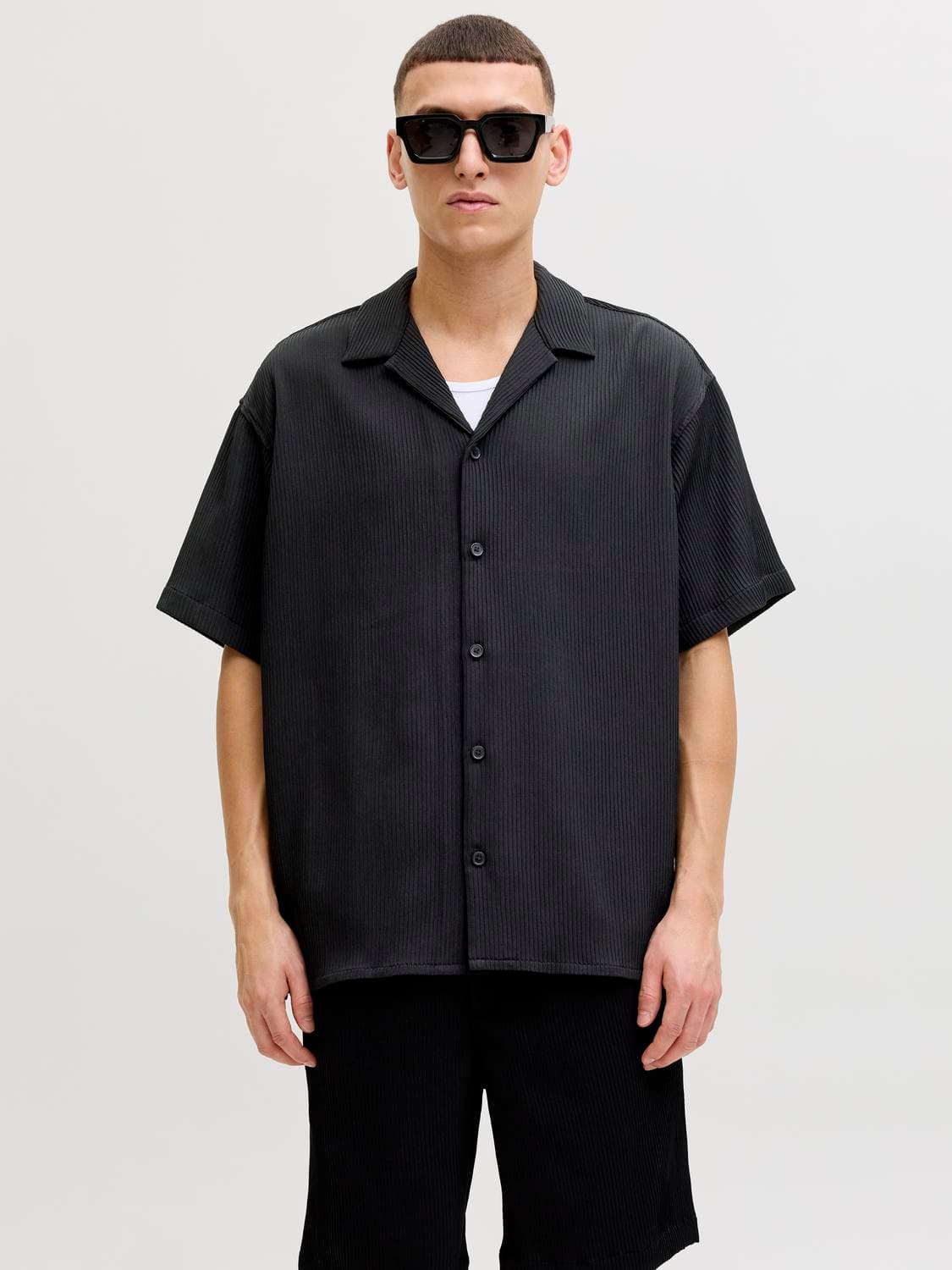 Jjeharrison Resort Shirt Ss Sn - Jack & Jones