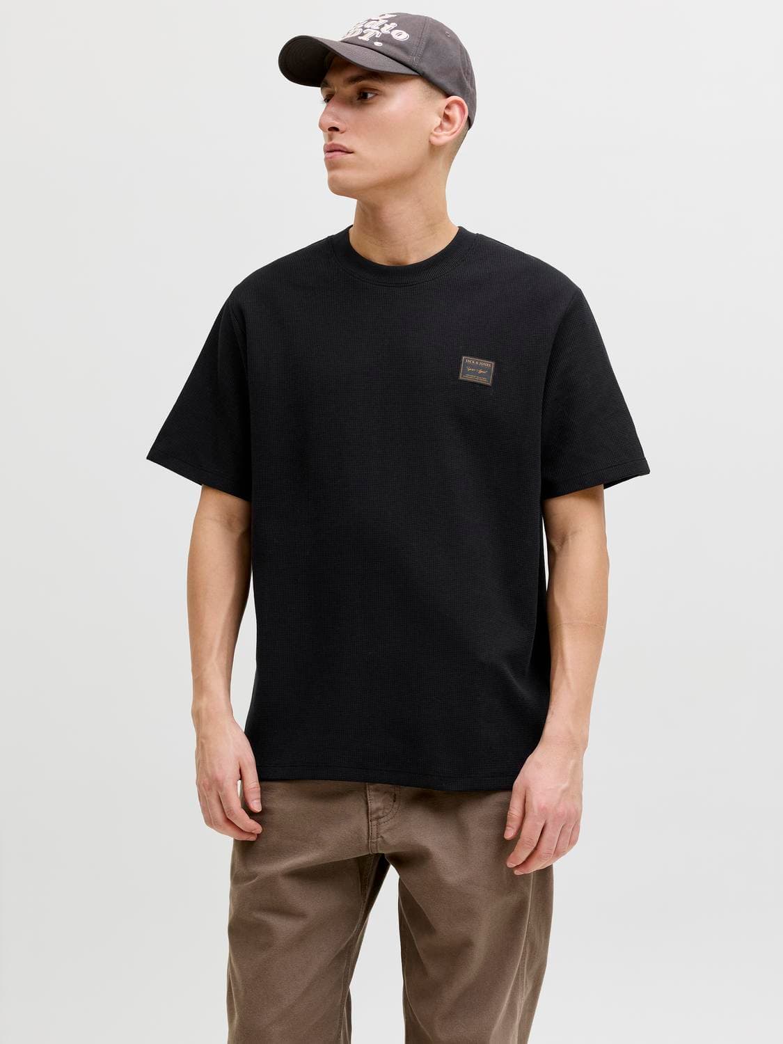 Jjdaytona Tee Ss Crew Neck Sn - Jack & Jones
