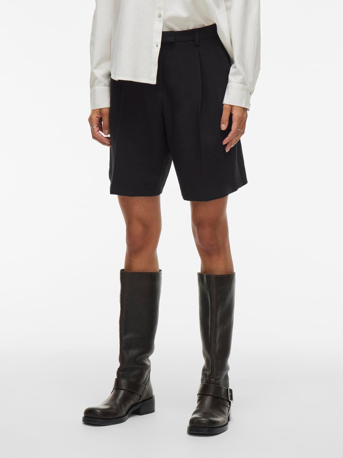 Vipiniema Rw Tailored Shorts/Bfs - VILA