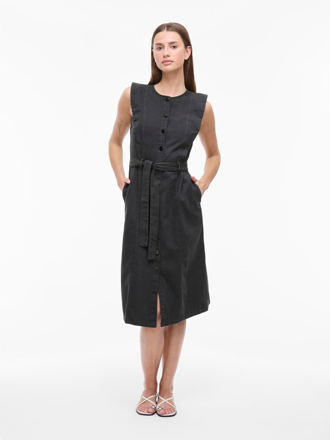 Vilucianne O-Neck S/S Midi Dress Blk - VILA