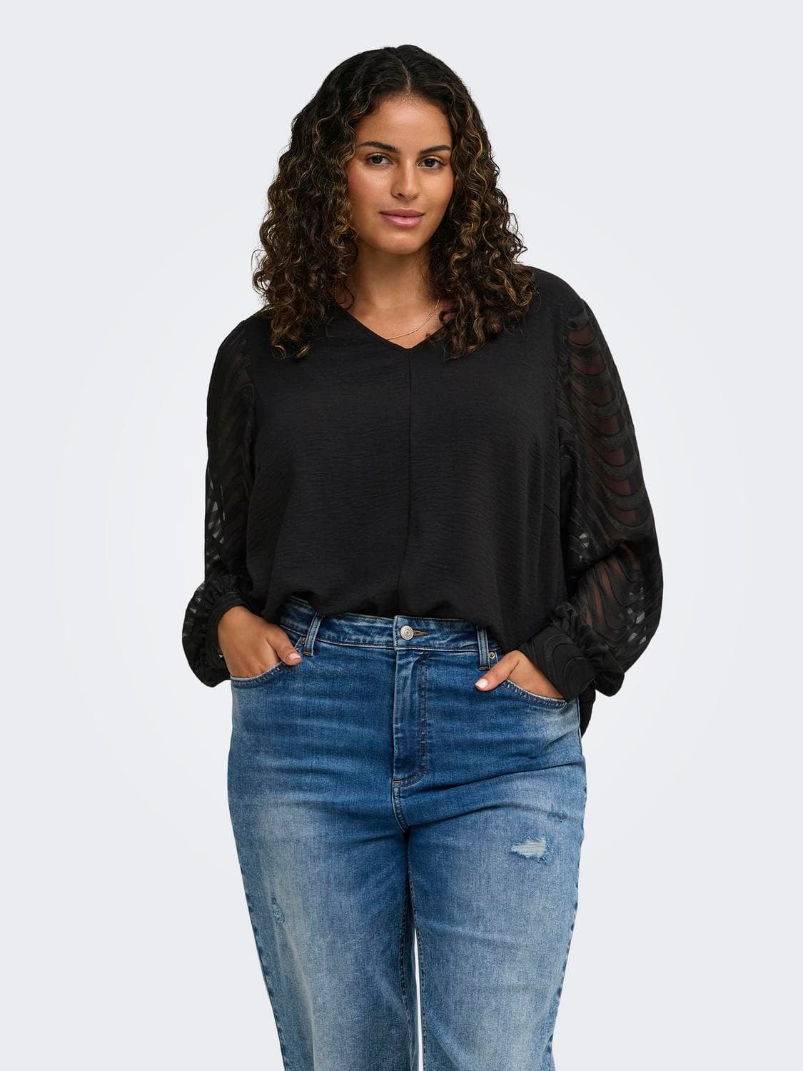 Carmetta L/S V-Neck Top Wvn - ONLY