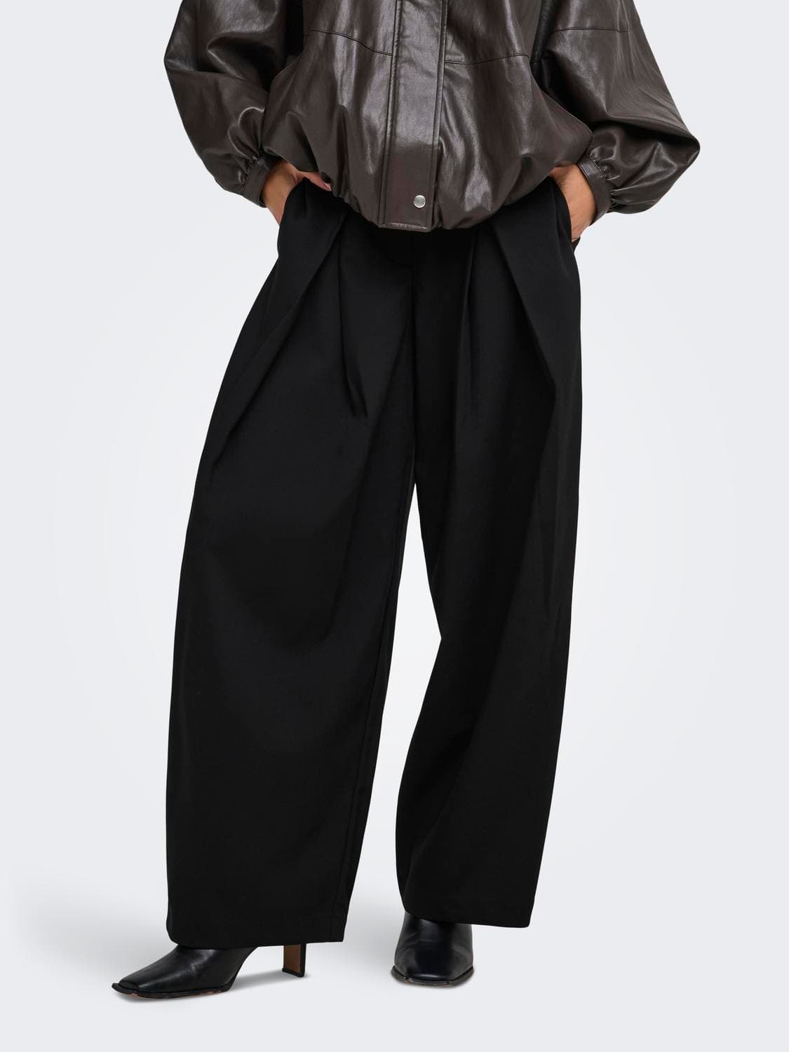 Onlyasmine Mw Pleat Barrel Pant Tlr - ONLY