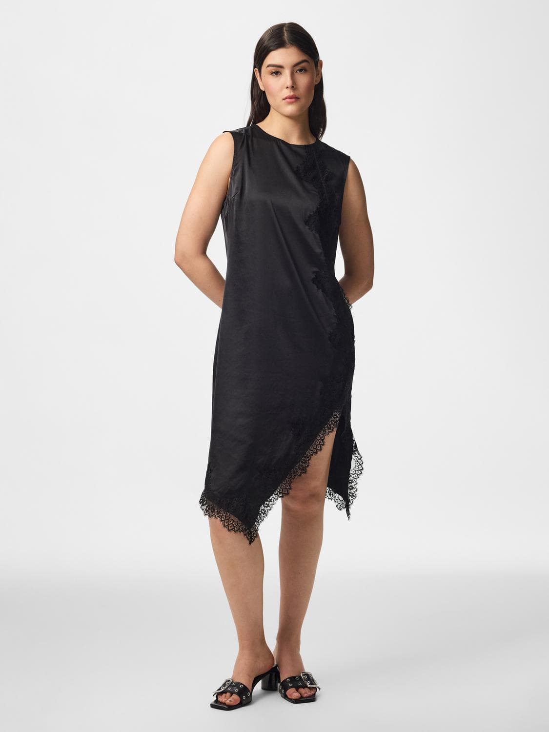 Pcolli Sl Asymetric Lace Dress Wvn D2d - Pieces