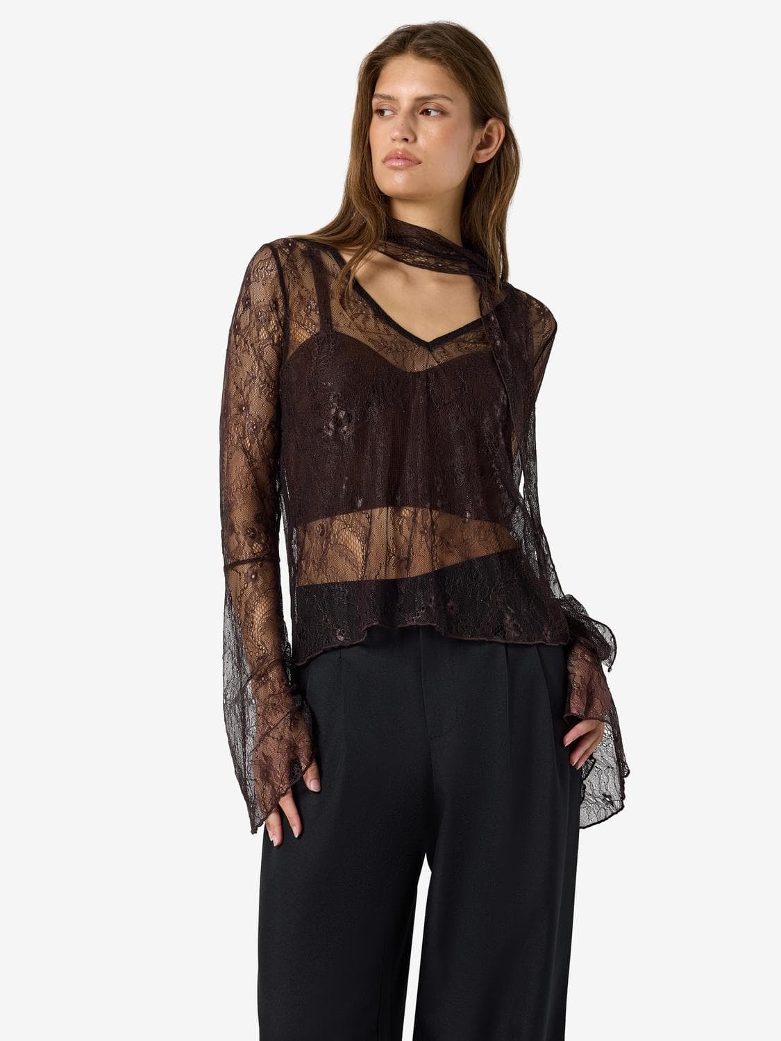 Nmida L/S Lace Scarf Top - Noisy May
